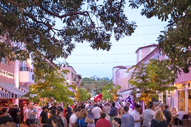 Sexy South Beach Throbs With The Pulse Of Luxury